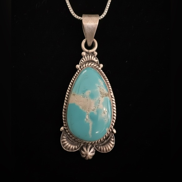 Sterling Silver Teardrop Native American kingman Turquoise Pendant Necklace - Picture 5 of 5